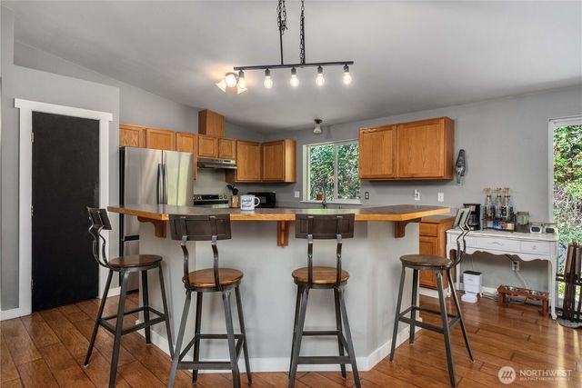 197 Mox Chehalis Road, Elma, WA 98541