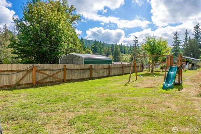 197 Mox Chehalis Road, Elma, WA 98541