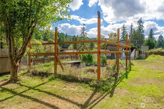 197 Mox Chehalis Road, Elma, WA 98541