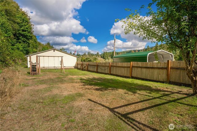 197 Mox Chehalis Road, Elma, WA 98541