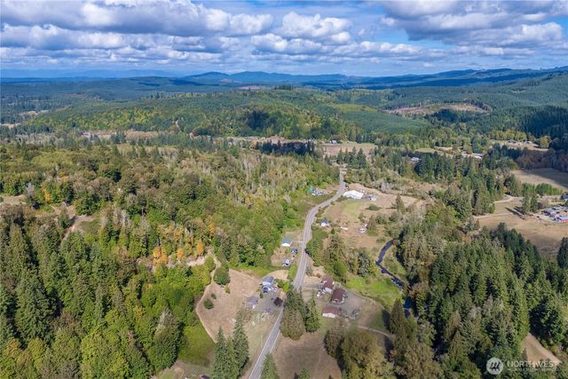 197 Mox Chehalis Road, Elma, WA 98541