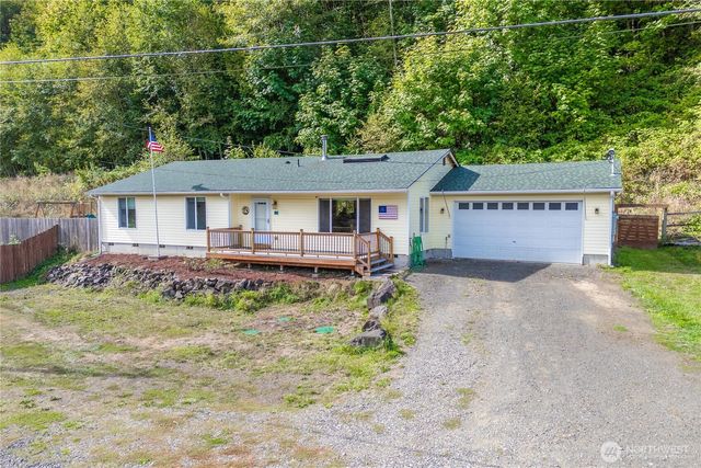 197 Mox Chehalis Road, Elma, WA 98541