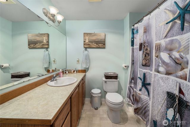 197 Mox Chehalis Road, Elma, WA 98541