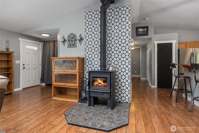 197 Mox Chehalis Road, Elma, WA 98541