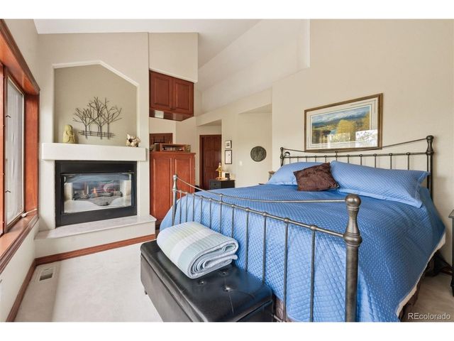 25478 Foothills Dr N, Golden, CO 80401
