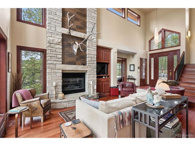 25478 Foothills Dr N, Golden, CO 80401
