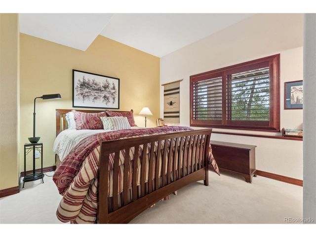 25478 Foothills Dr N, Golden, CO 80401