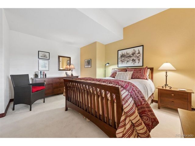 25478 Foothills Dr N, Golden, CO 80401