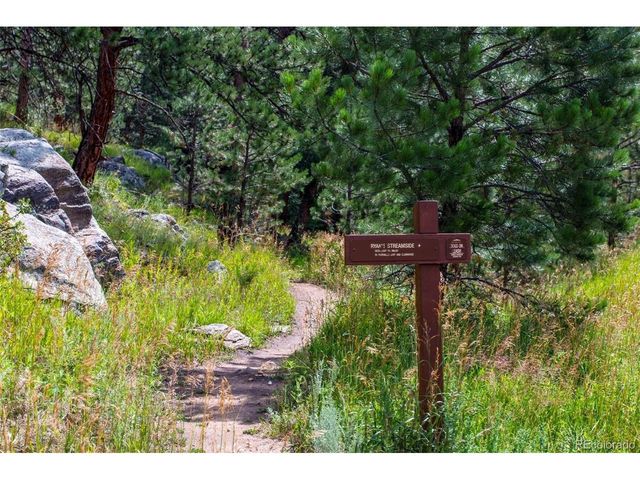 25478 Foothills Dr N, Golden, CO 80401