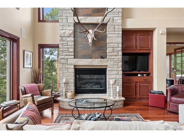 25478 Foothills Dr N, Golden, CO 80401
