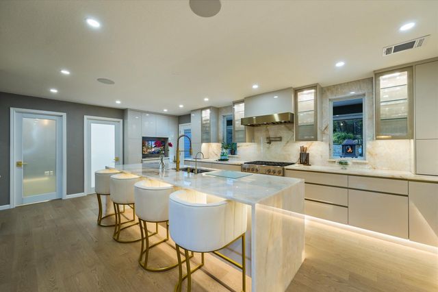 8310 Long Canyon DR, Austin, TX 78730
