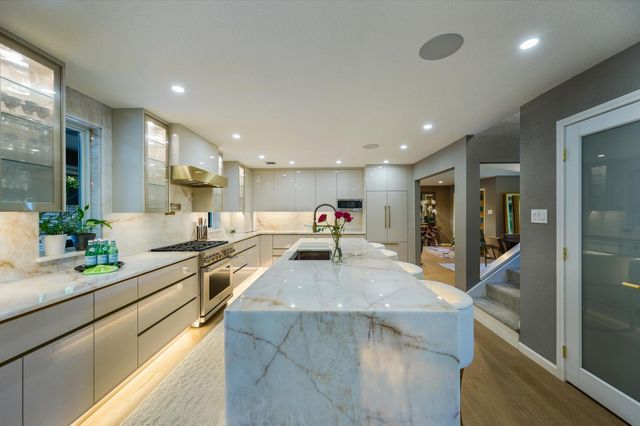 8310 Long Canyon DR, Austin, TX 78730