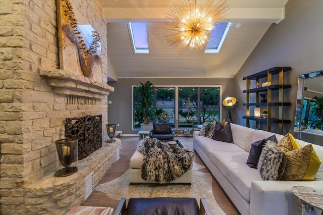 8310 Long Canyon DR, Austin, TX 78730