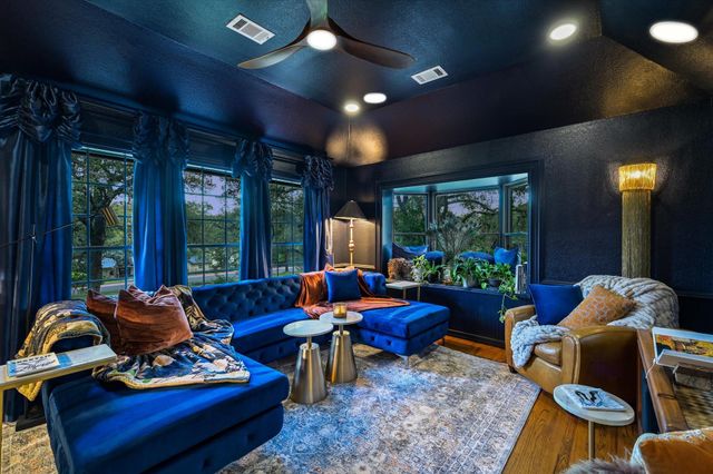 8310 Long Canyon DR, Austin, TX 78730