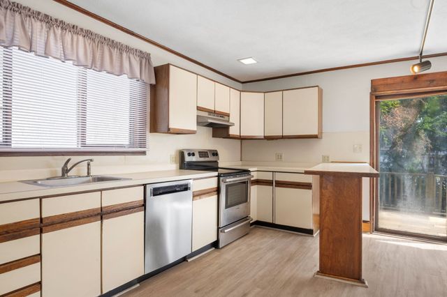 10 Revere St, Malden, MA 02148
