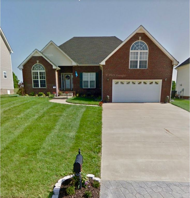 1177 Castlewood Dr, Clarksville, TN 37042