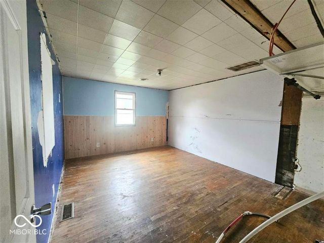 2334 Poplar Street, Anderson, IN 46012