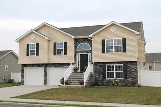 165 JABEZ DR, Martinsburg, WV 25405