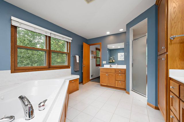 5731 High Park Drive, Minnetonka, MN 55345