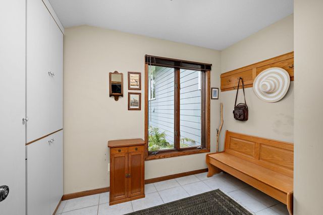 5731 High Park Drive, Minnetonka, MN 55345