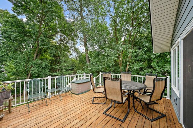 5731 High Park Drive, Minnetonka, MN 55345