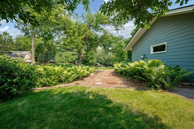 5731 High Park Drive, Minnetonka, MN 55345