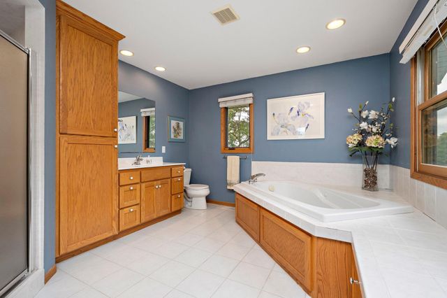 5731 High Park Drive, Minnetonka, MN 55345