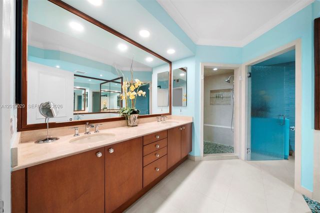 791 Crandon Boulevard 404, Key Biscayne, FL 33149