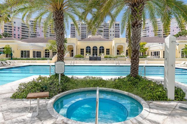 791 Crandon Boulevard 404, Key Biscayne, FL 33149