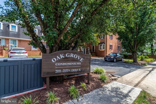 2113 N LINCOLN ST, Arlington, VA 22207