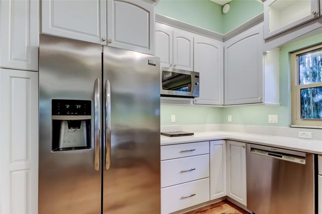 9466 127TH AVENUE, Largo, FL 33773