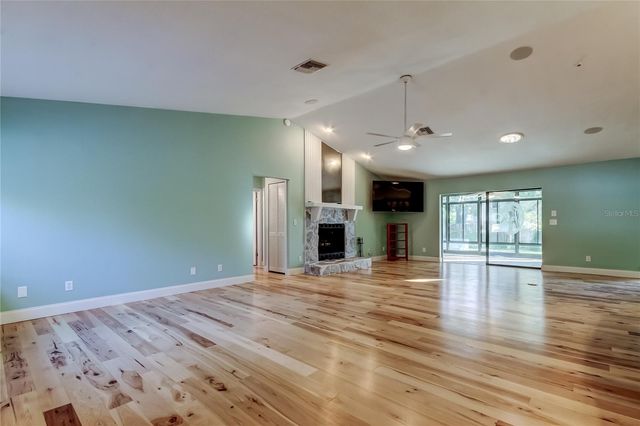 9466 127TH AVENUE, Largo, FL 33773