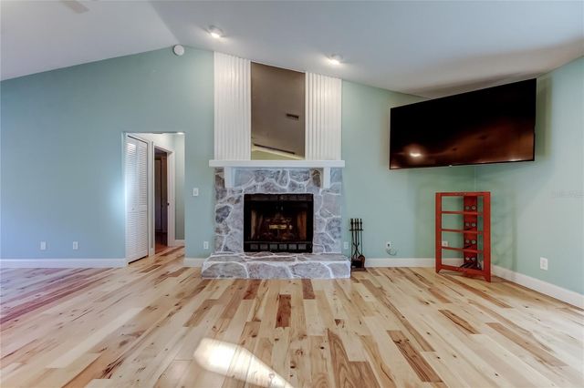 9466 127TH AVENUE, Largo, FL 33773