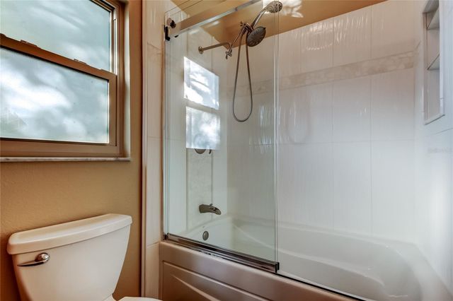 9466 127TH AVENUE, Largo, FL 33773