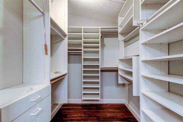 9466 127TH AVENUE, Largo, FL 33773