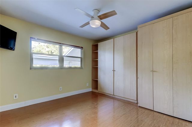 9466 127TH AVENUE, Largo, FL 33773