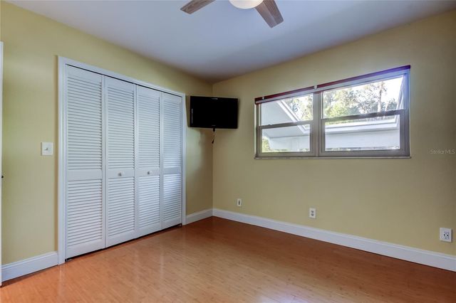 9466 127TH AVENUE, Largo, FL 33773