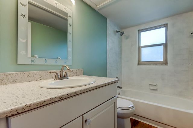 9466 127TH AVENUE, Largo, FL 33773