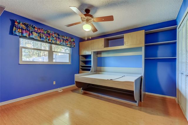 9466 127TH AVENUE, Largo, FL 33773