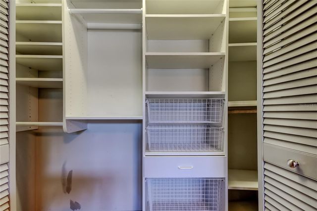 9466 127TH AVENUE, Largo, FL 33773