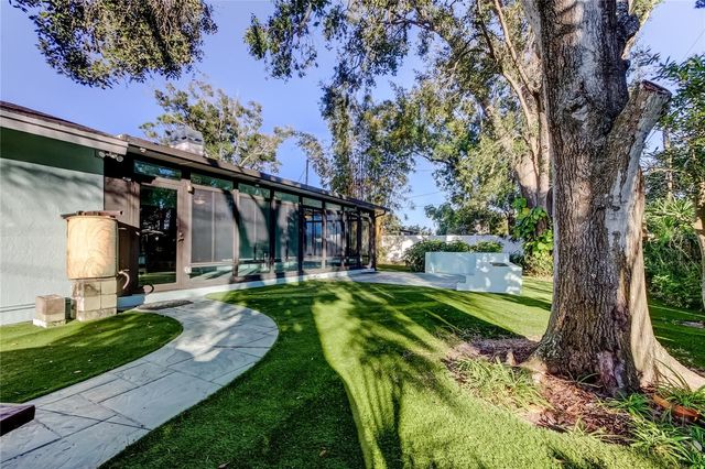 9466 127TH AVENUE, Largo, FL 33773