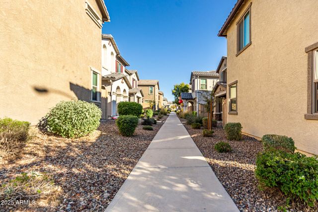 1712 S 82ND Place, Mesa, AZ 85209