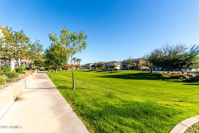 1712 S 82ND Place, Mesa, AZ 85209