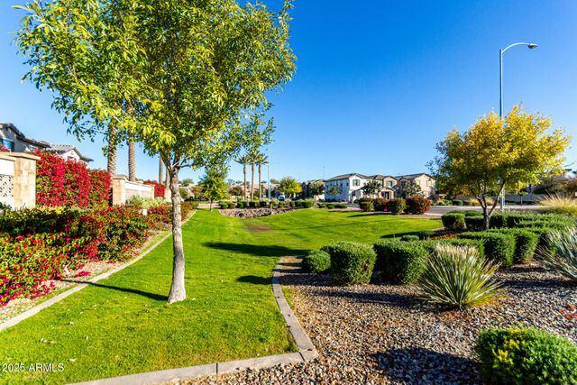 1712 S 82ND Place, Mesa, AZ 85209