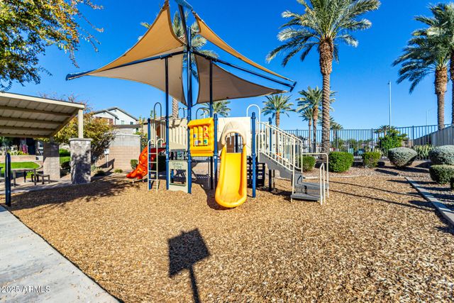 1712 S 82ND Place, Mesa, AZ 85209