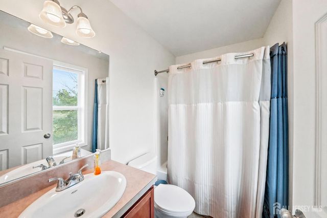 907 Harris Avenue, Union Beach, NJ 07735