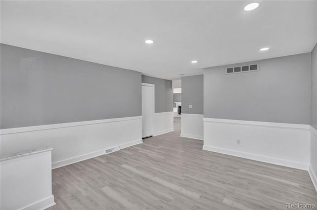 13612 Canterbury Drive, Sterling Heights, MI 48312