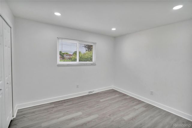 13612 Canterbury Drive, Sterling Heights, MI 48312