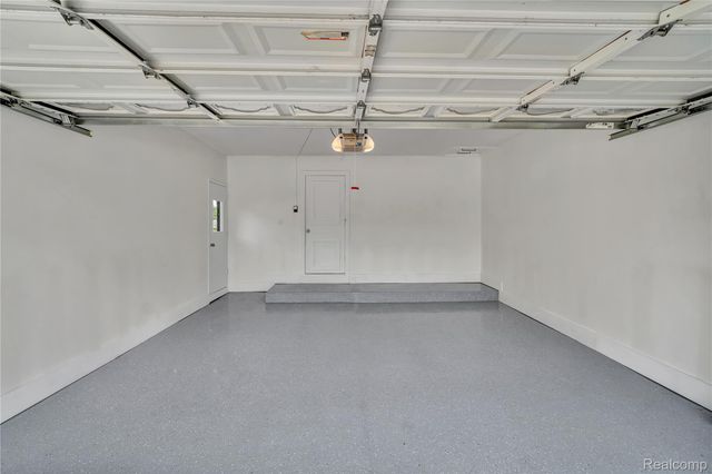 13612 Canterbury Drive, Sterling Heights, MI 48312