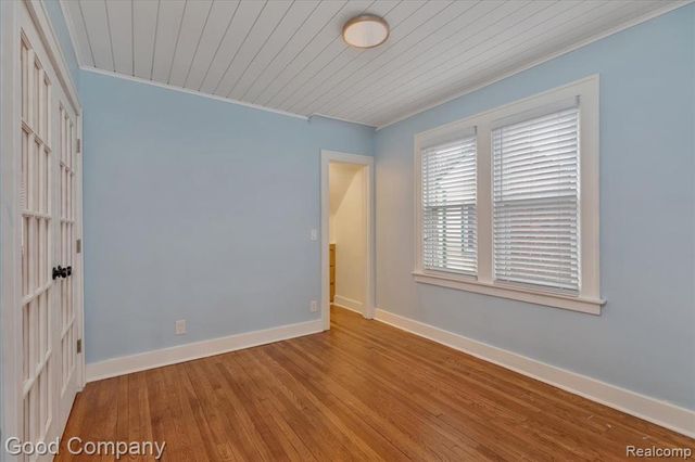 271 E Woodland Street, Ferndale, MI 48220
